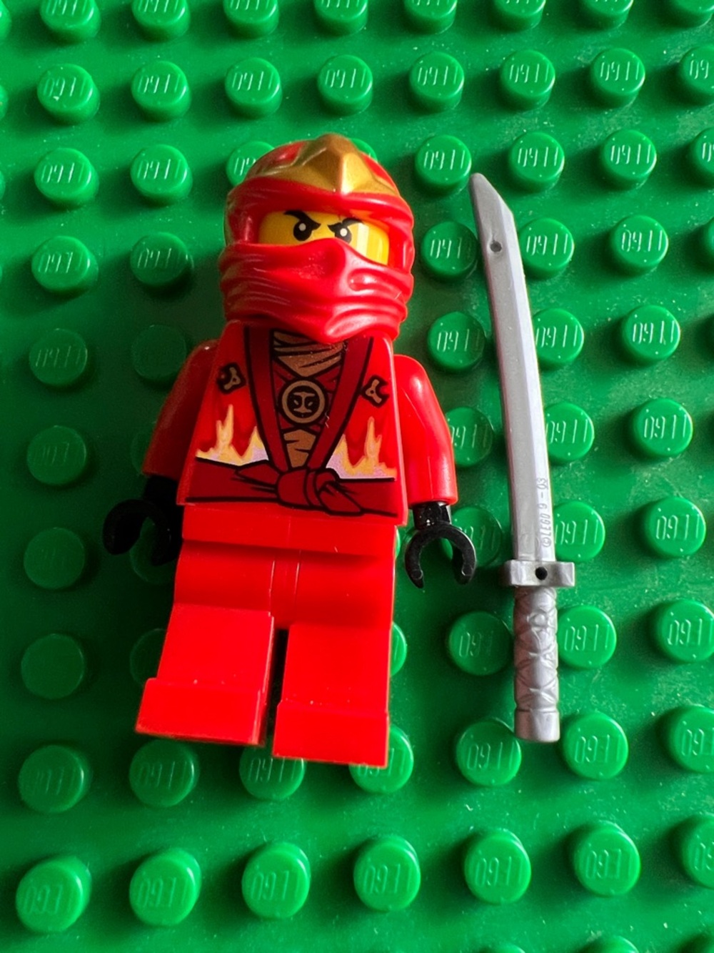 LEGO Ninjago Minifigure - Kai Rebooted with ZX Hood (njo0205)